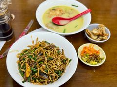 -三百碗宝应长鱼面(板仓街店)