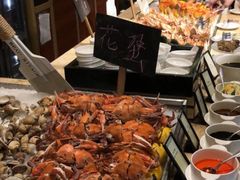-大中华希尔顿酒店-念自助餐·嗨啤·小龙虾