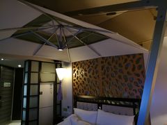 -喜鹊愉家酒店(郑州曼哈顿博览中心地铁站店)