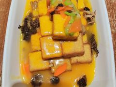 -隔壁老王·家常云南菜(皇冠店)