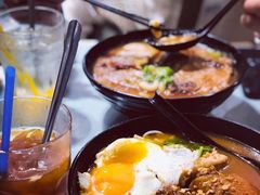 鸡翼肉眼颈煎蛋冬阴功米线-华嫂冰室(尖沙咀店)