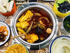 -顶上头·螺蛳火锅(五一新村店)