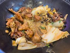 -粘豆包铁锅炖二部(温泉街店)