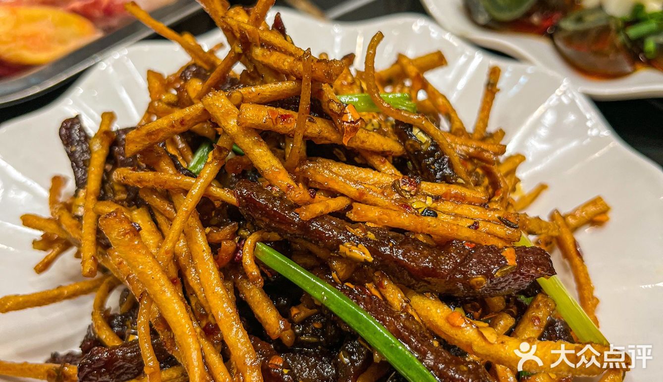 冬日到，吃柴火灶，首选这家的秘制味道😋