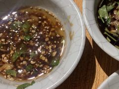 -超越炭火牛蛙火锅鸡(河东店)