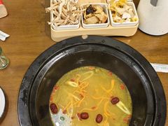 -菌乡缘·野生菌蒸汽鱼火锅(江边夜市店)