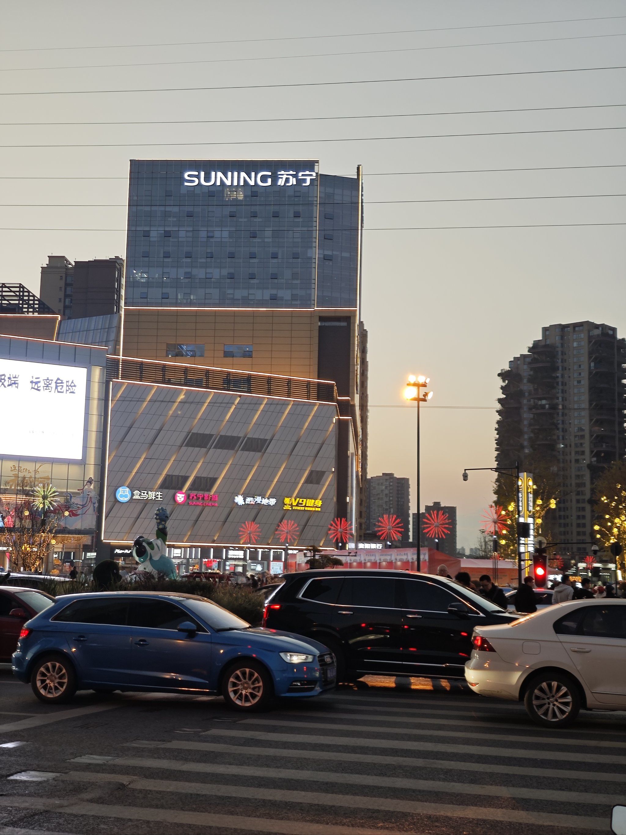 属于新都人民的购物广场