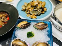 鲍鱼-红鼎豆捞·非遗鲍皇汤火锅(宝丰路店)