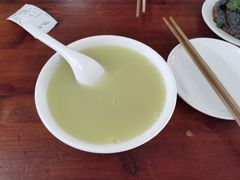 小米粥-宝瑞门钉肉饼店