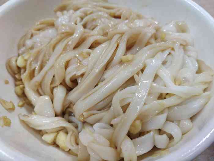 茂名捞粉-"别看店在这个不显眼位置,貌似有点不怎么样..."-大众点评移