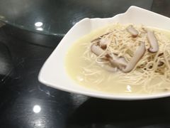-南京金牛湖巨碗鱼头