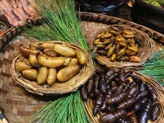 虫三拼-昆虫窝子·特色云南菜(拓东路总店)