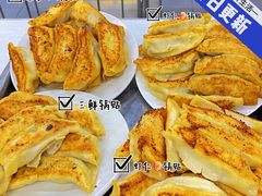 虾仁锅贴-劈柴院锅贴(沈阳路店)