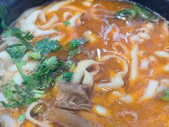 -志权牛肉面(灵山路店)
