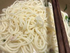 -亮亮拉面(师范路店)