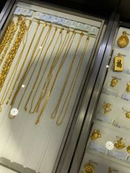 -周大福CHOW TAI FOOK(浦东八佰伴店)