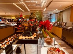 自助取餐区-北京王府井希尔顿酒店·万斯阁西餐厅