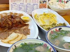 -明姨仔潮汕美食·碳炉猪脚·汕尾牛腩饭·起片鸡煲(起义路店)