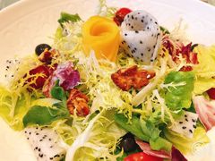鲜蔬大拌菜-旺顺阁鱼头泡饼(小红门店)