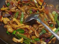 -富正毅三下锅(体育馆店)