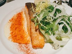 -ROAST coffee & eatery