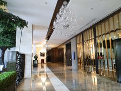 -上海虹桥西郊假日酒店