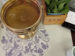 -卢大鲜鱼头捞饭(美利广场店)