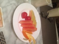 所谓的价值59大洋的水果拼盘-城市名人酒店-喝彩西餐厅(名人城市广场店)