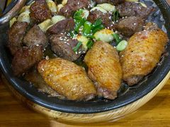 -老东镇啤酒屋海鲜加工·蒸汽海鲜·海鲜烧烤(台东店)