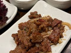 -萨拉伯尔(燕莎友谊商城店)