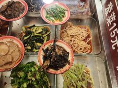 -矮子粉店1985·长沙米粉(湘春路店)