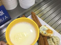 -六和餐饮(东城根店)