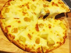 -悦享绿山墙西餐厅