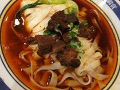 -霸蛮湖南菜·牛肉粉(荣京西街店)