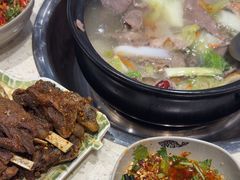 -九寨沟特色牦牛肉汤锅