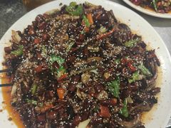 -江湖黑大兔(杨家坪店)