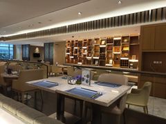 大堂-西安高新希尔顿酒店·咖啡露台西餐厅