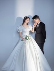 -唯一旅拍·颂当代影像艺术中心(上城店)