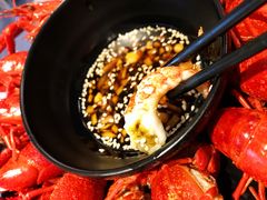 -虾易落味(杭州黄龙万科中心店)