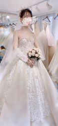 -LOVINA洛维娜婚纱礼服