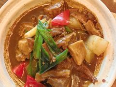 萝卜牛腩煲-佘山世茂艾美·御珍轩中餐厅