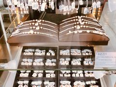 -彩虹云霄酒店76&78层国际自助餐
