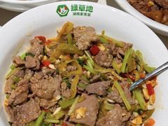 -绿草地·湘菜(7mall店)
