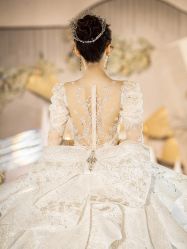 -伯瓷皇后婚纱艺术空间