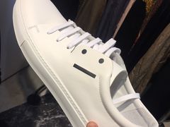 -Acne Studios(芮欧百货店)