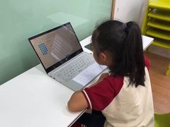 -i2青少儿英语(爱加星悦荟店)