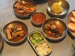 -草家酱蟹炭火烤肉店(珲春南路一店)