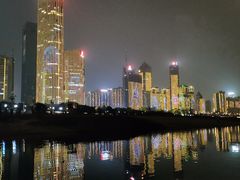 -秋水广场