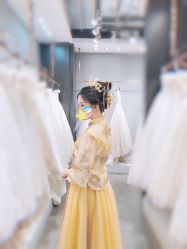 -艾米丽婚纱礼服