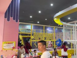 -雅乐达儿童乐园(海韵广场店)